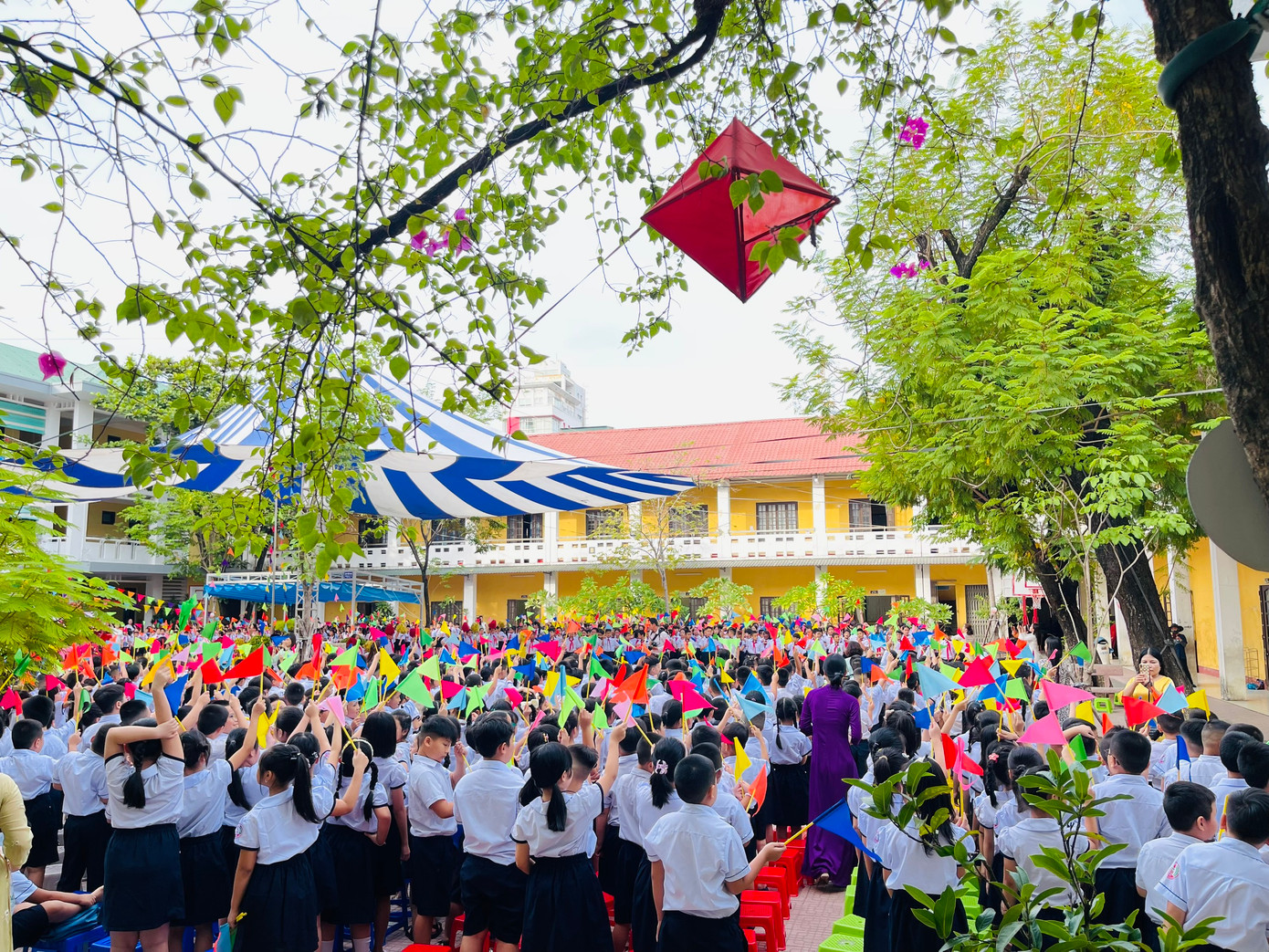 Hơn 23 triệu học sinh khai giảng năm học mới ảnh 62 Hơn 23 triệu học sinh khai giảng năm học mới ảnh 62