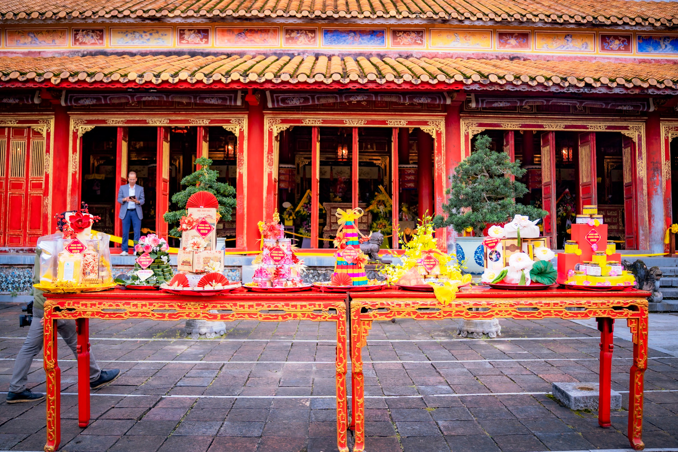 Các sản vật chuẩn bị dâng cúng. Ảnh: Đình Hoàng.