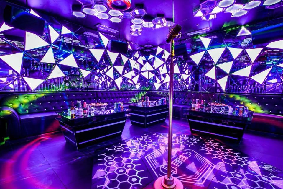 Dịch vụ karaoke tại TT-Huế được phép hoạt động trở lại kể từ ngày 11/2 (nguồn ảnh Internet)