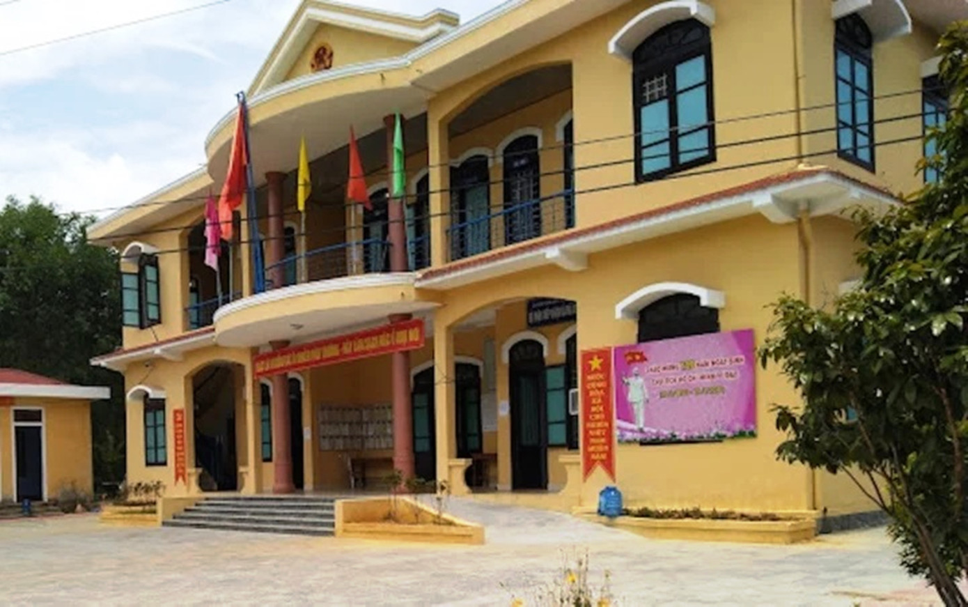Trụ sở UBND xã Hương Thọ.