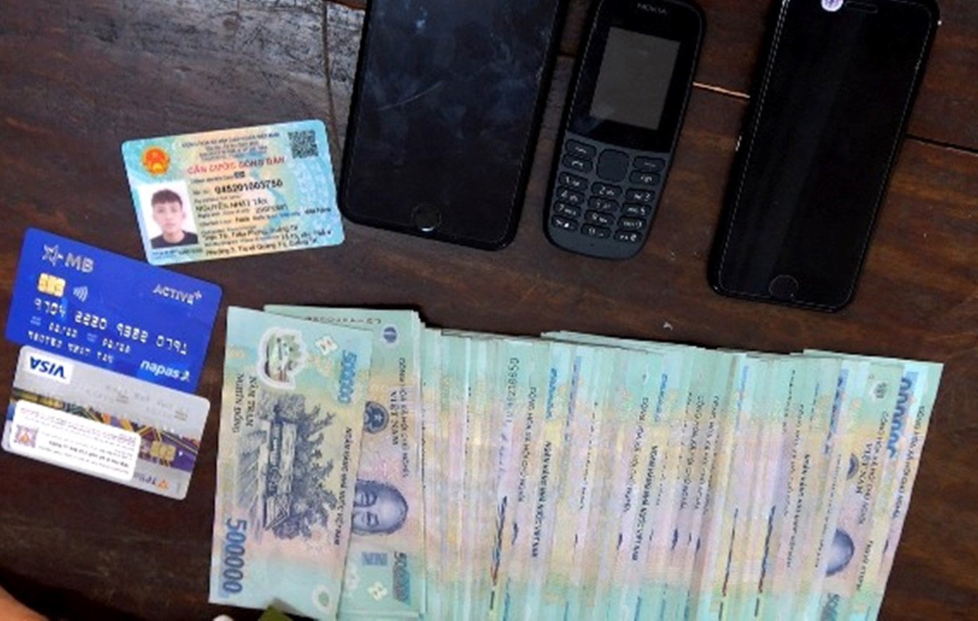 Tang vật vụ án. Tang vật vụ án.