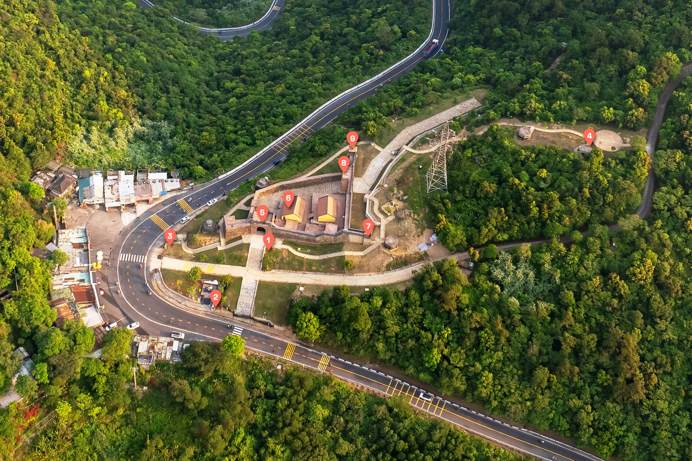 9 địa điểm đặc biệt được đánh dấu khi tham quan Hải Vân quan trên nền tảng số.