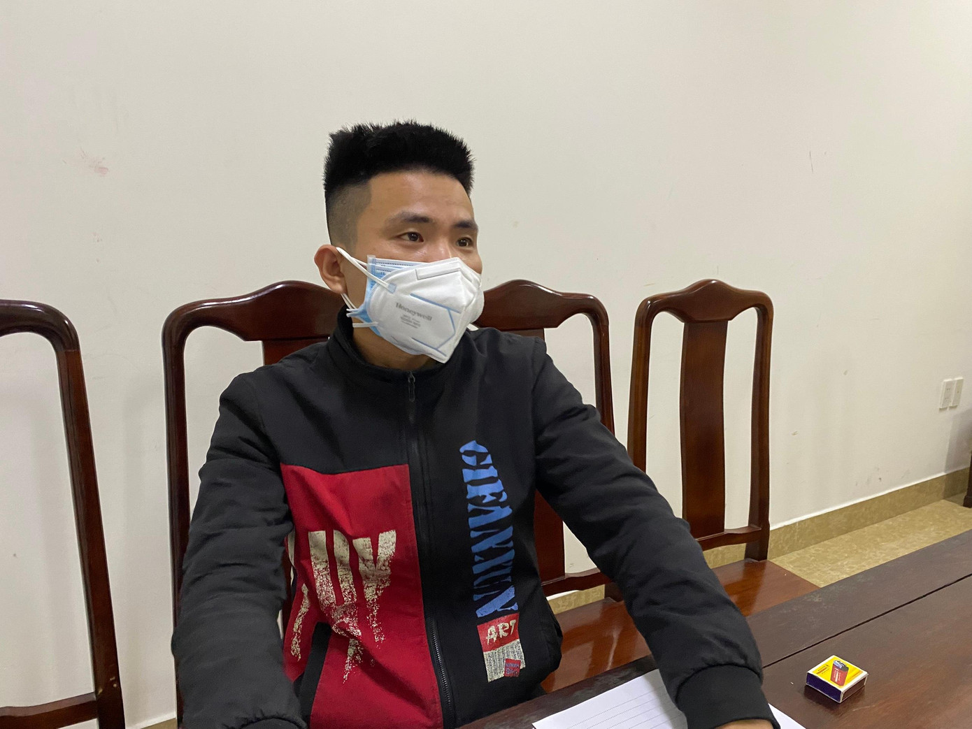 Đối tượng cầm đầu Lê Đình Phong. Đối tượng cầm đầu Lê Đình Phong.