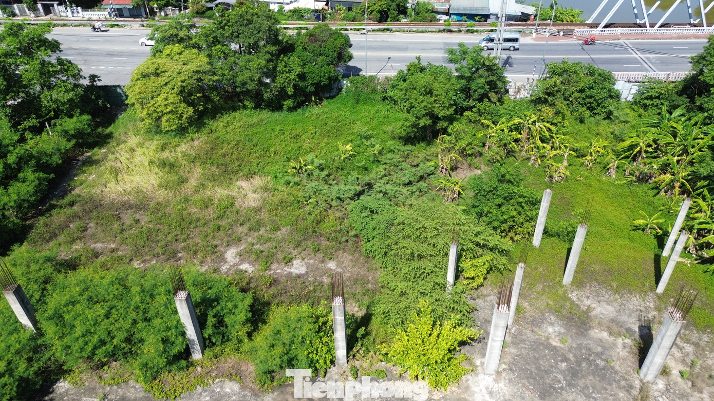 Trước tình hình này, UBND TP Huế đã giao các sở, ngành liên quan xây dựng phương án xử lý tài sản còn lại trên đất, tái lập hồ sơ để kêu gọi, thu hút nhà đầu tư mới theo đúng quy định.