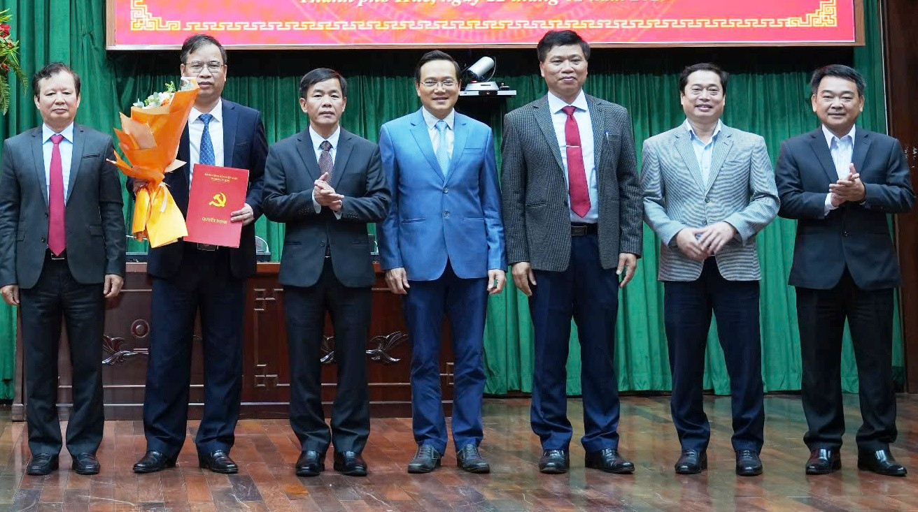 Công bố quyết định thành lập Đảng bộ các cơ quan Đảng nhiệm kỳ 2020 – 2025