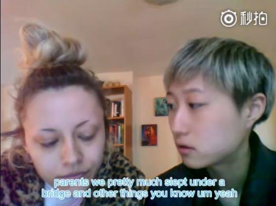 Con gái sao võ thuật Thành Long sống ở gầm cầu, cầu xin được giúp đỡ ảnh 2