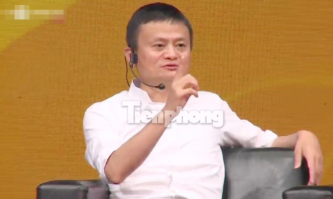 Tỷ phú Jack Ma chúc giới trẻ Việt Nam luôn tiến về phía trước ảnh 6