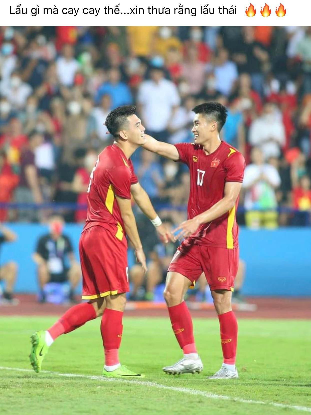 Dự là món lẩu Thái &quot;hót hòn họt&quot; sẽ được chốt đơn ầm ầm trong hôm nay. Nguồn: DIEN QUAN Comedy/ Hài.