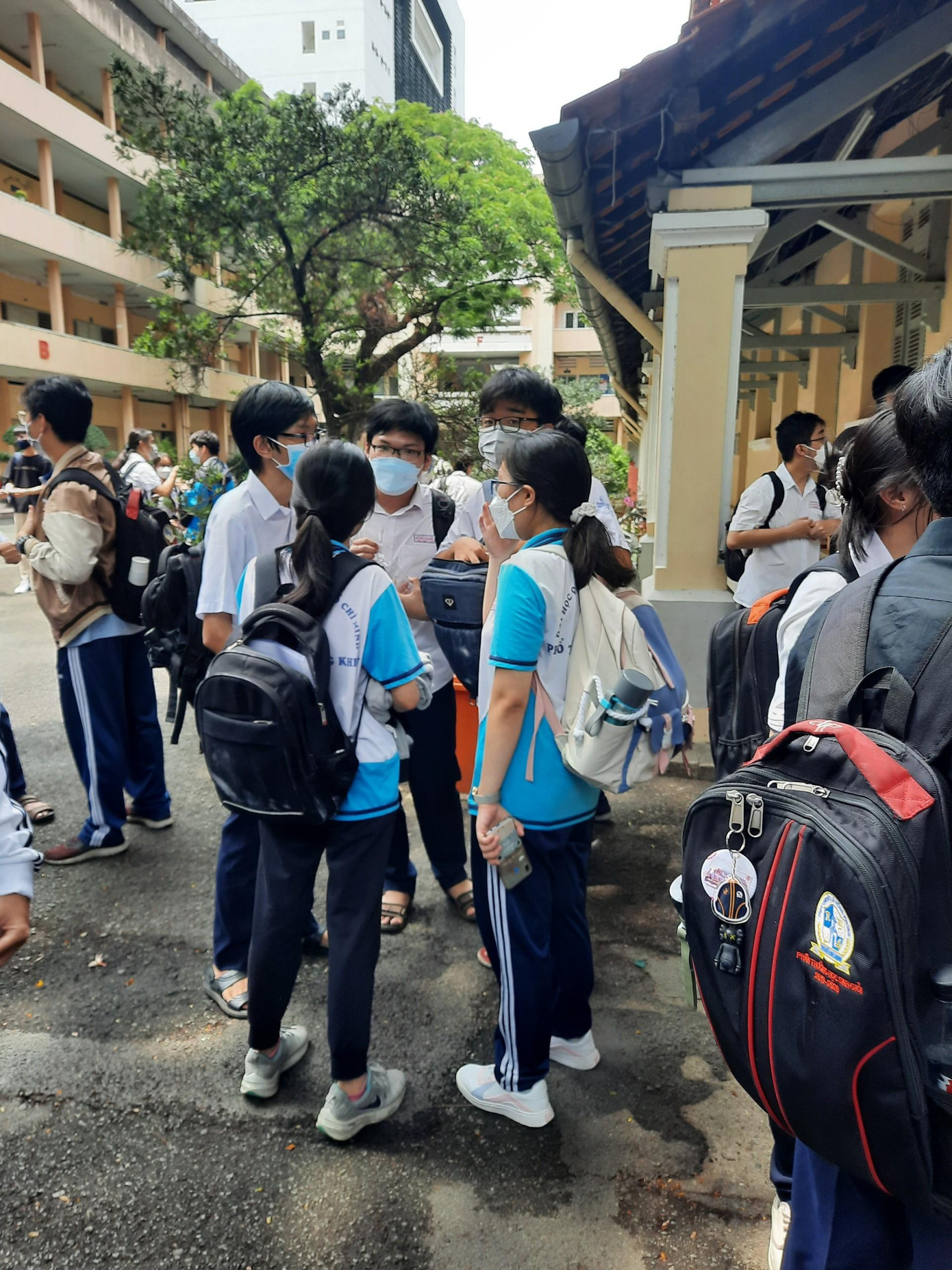 Sau khi hoàn thành xong bài thi, thí sinh sẽ có hơn 1 tuần để chờ kết quả chấm thi.