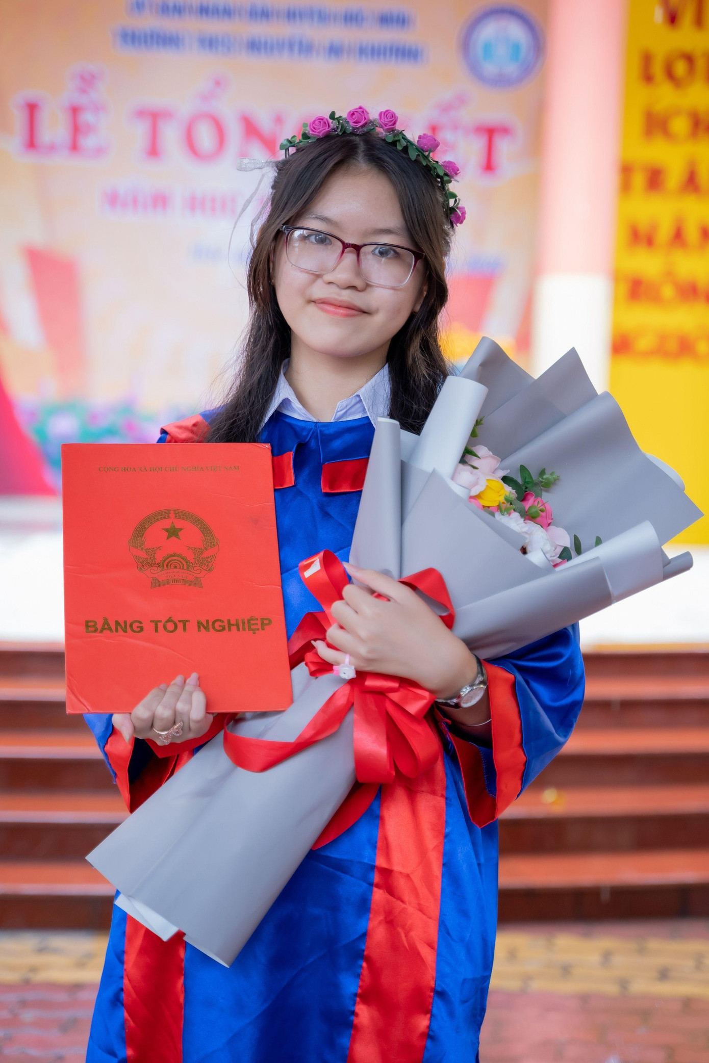 Hồng Hạnh cảm thấy may mắn và tự hào khi đỗ vào trường đứng top đầu trong 108 trường công lập không chuyên tại TP.HCM - trường THPT Nguyễn Thượng Hiền. Ảnh: NVCC Hồng Hạnh cảm thấy may mắn và tự hào khi đỗ vào trường đứng top đầu trong 108 trường công lập không chuyên tại TP.HCM - trường THPT Nguyễn Thượng Hiền. Ảnh: NVCC