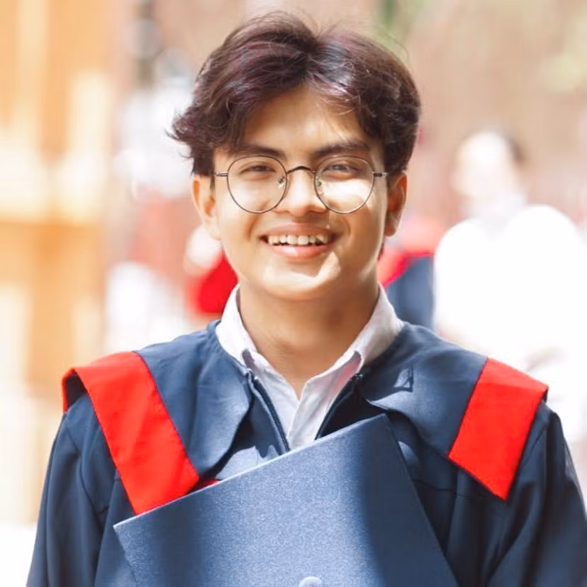 "Nay xa rồi, nhưng mình không buồn, cũng không tiếc, vì mình đã hết mình với Hiền suốt 3 năm qua” - Thiên Phúc chia sẻ. Ảnh: NVCC