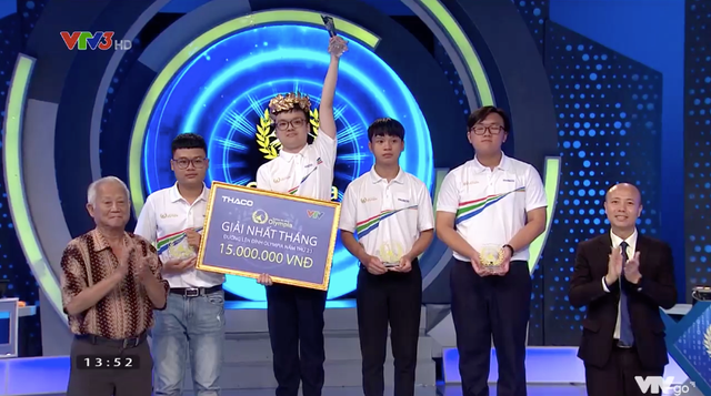 Chủ nhân vòng nguyệt quế của cuộc thi tháng đầu tiên đã thuộc về thí sinh Đỗ Đức Anh (THPT chuyên Nguyễn Trãi, Hải Dương). Chủ nhân vòng nguyệt quế của cuộc thi tháng đầu tiên đã thuộc về thí sinh Đỗ Đức Anh (THPT chuyên Nguyễn Trãi, Hải Dương).