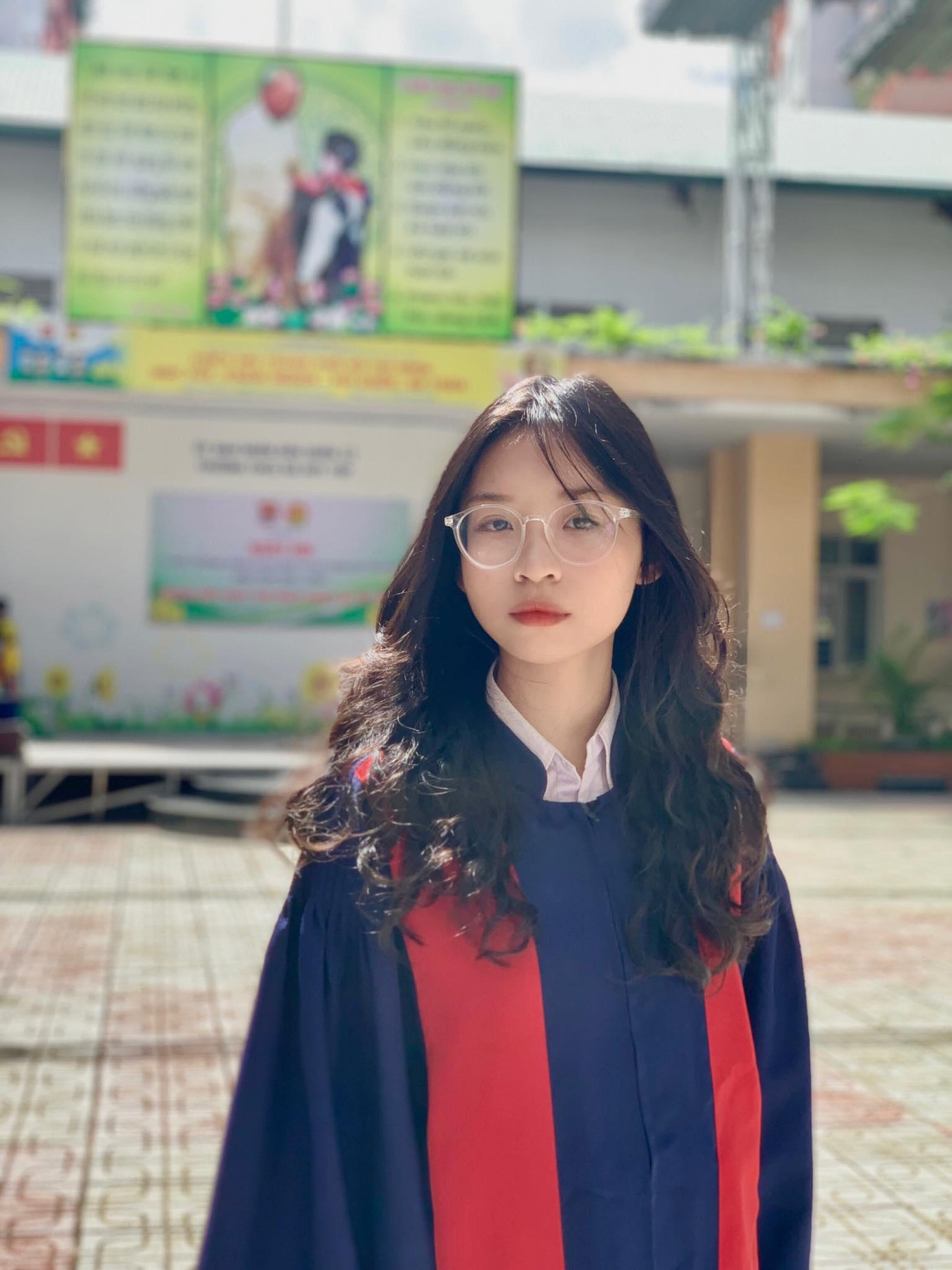 Trúc Linh cho rằng vì dịch bệnh căng thẳng và học online kéo dài nên có phần ảnh hưởng đến kết quả thi của các bạn sĩ tử. Ảnh: NVCC Trúc Linh cho rằng vì dịch bệnh căng thẳng và học online kéo dài nên có phần ảnh hưởng đến kết quả thi của các bạn sĩ tử. Ảnh: NVCC