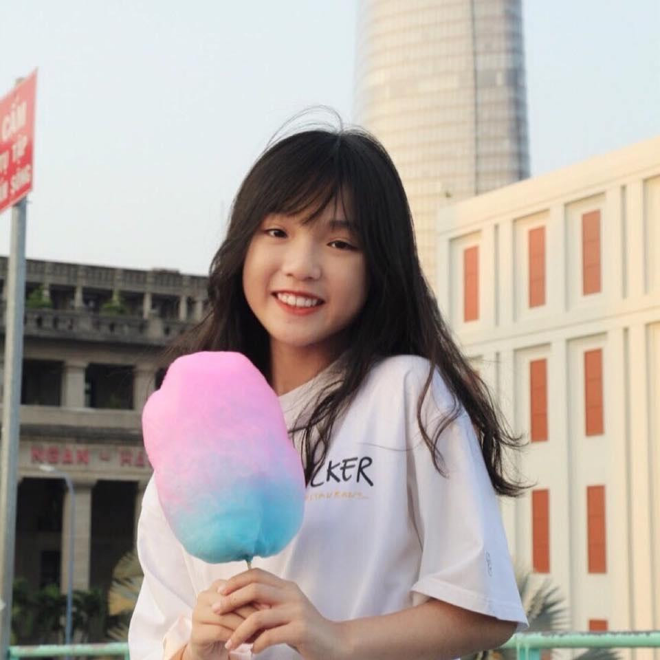 Phương Nghi rất thích hình thức làm bài thi IELTS vì có thể đánh giá toàn diện cả 4 kĩ năng. Ảnh: NVCC Phương Nghi rất thích hình thức làm bài thi IELTS vì có thể đánh giá toàn diện cả 4 kĩ năng. Ảnh: NVCC