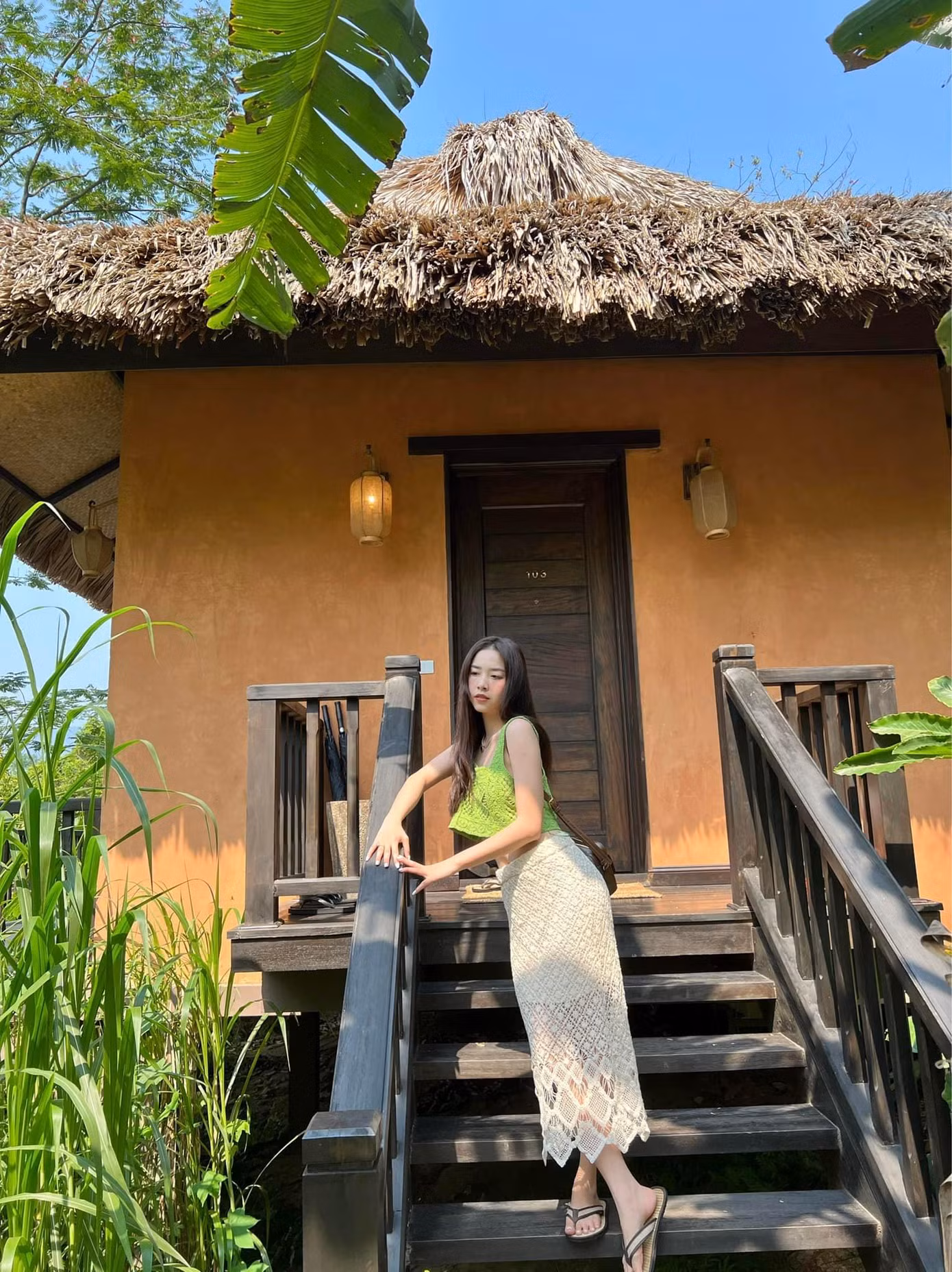 Á hậu Thuý An khoe dáng xinh đẹp, duyên dáng với set đồ ren thanh lịch. Á hậu Thuý An khoe dáng xinh đẹp, duyên dáng với set đồ ren thanh lịch.