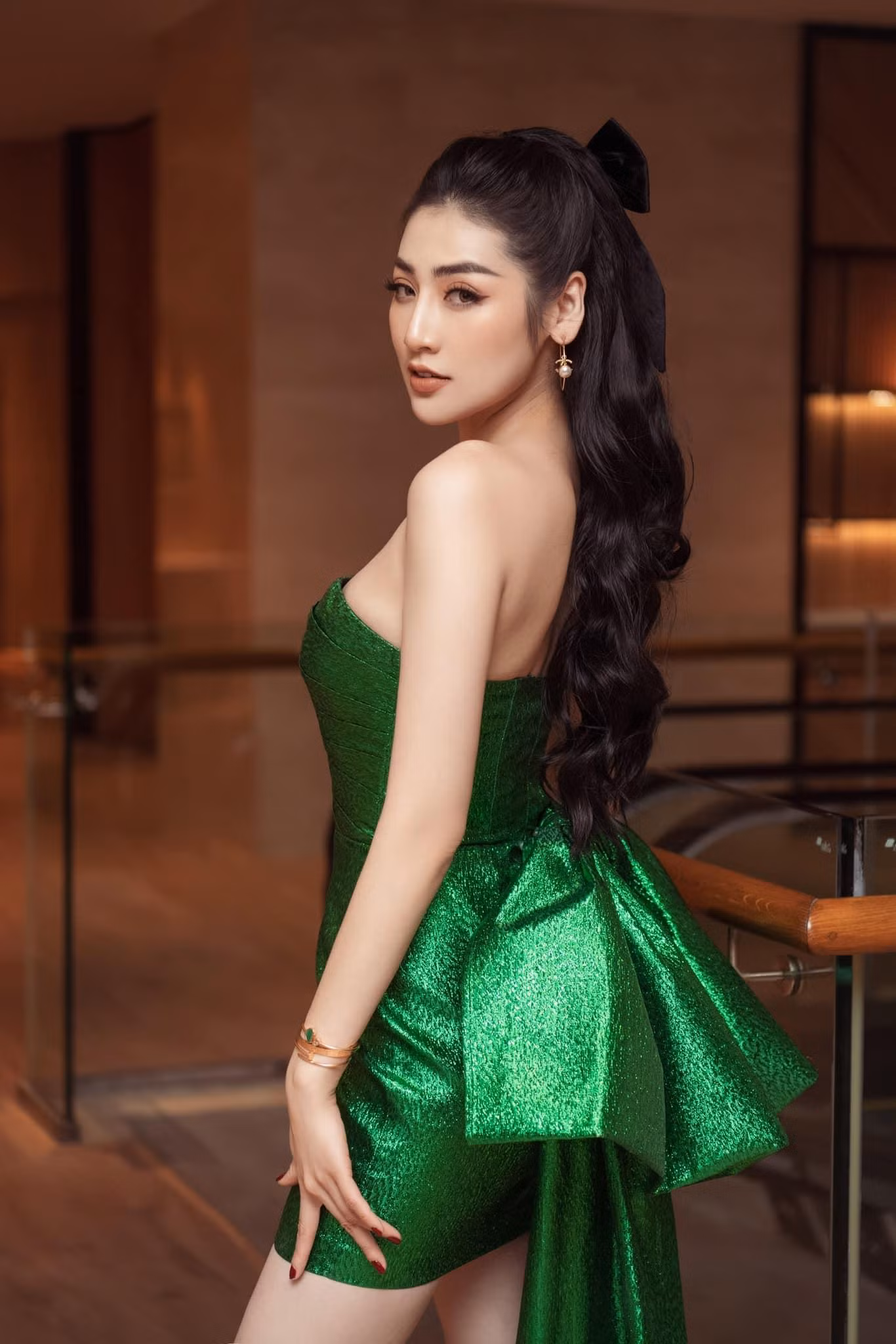 Tròn 1 thập kỷ sau khi giành ngôi vị Á hậu 1 tại Hoa hậu Việt Nam 2012, nhan sắc của Tú Anh ngày càng mặn mà, quyến rũ và nhận được nhiều sự khen ngợi của công chúng. Tròn 1 thập kỷ sau khi giành ngôi vị Á hậu 1 tại Hoa hậu Việt Nam 2012, nhan sắc của Tú Anh ngày càng mặn mà, quyến rũ và nhận được nhiều sự khen ngợi của công chúng.