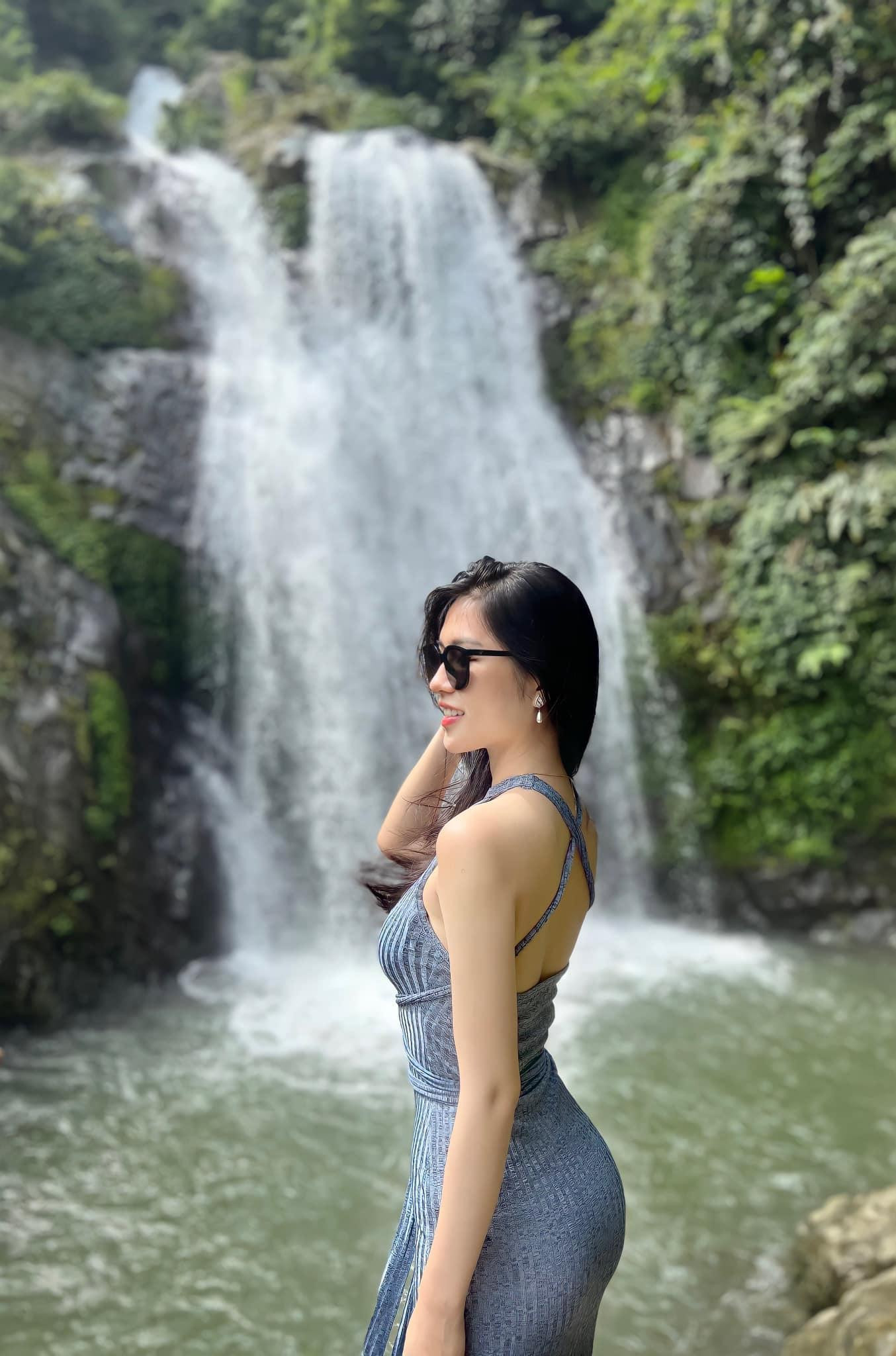 Tuy không có chiều cao quá nổi trội nhưng bù lại thân hình cân đối và rất sexy vẫn là điều khiến Hương Trúc tự tin trên hành trình chinh phục các cuộc thi sắc đẹp của mình.