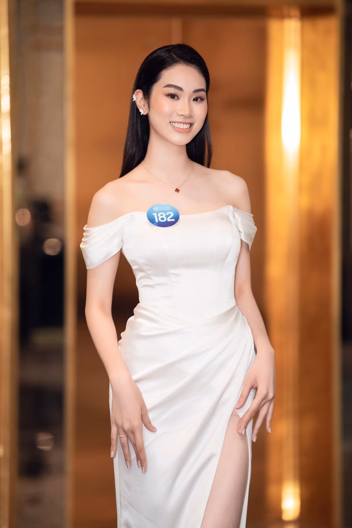 Giành giải Người đẹp bản lĩnh - thí sinh Nguyễn Thùy Linh (SBD 182) đã nắm chắc trong tay một tấm vé vào thẳng top 20 trong đêm chung kết Miss World Vietnam 2022. Cô được đánh giá cao nhờ nhan sắc và học vấn 'khủng', thuộc nhóm thí sinh tiềm năng giành vương miện. Ngoài việc chiến thắng Head to Head Challenge, cô còn lọt vào top 5 Người đẹp Thời trang, top 5 Người đẹp Du lịch, Top 9 Người đẹp Thể thao.