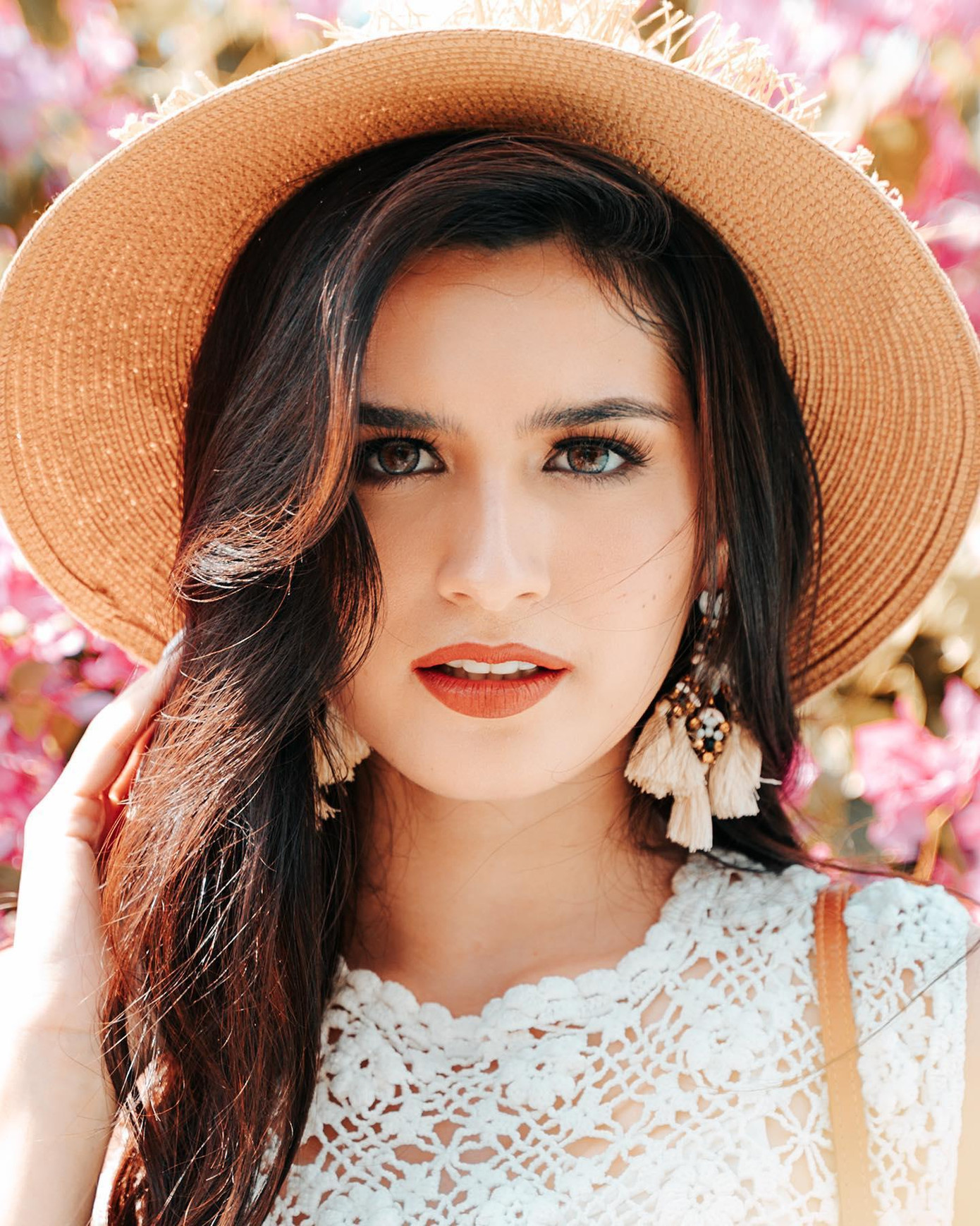 Người đẹp trải qua tuổi thơ bên gia đình tại Mỹ. Hiện tại, cô là một sinh viên chuyên ngành tâm lý học. Người đẹp trải qua tuổi thơ bên gia đình tại Mỹ. Hiện tại, cô là một sinh viên chuyên ngành tâm lý học.