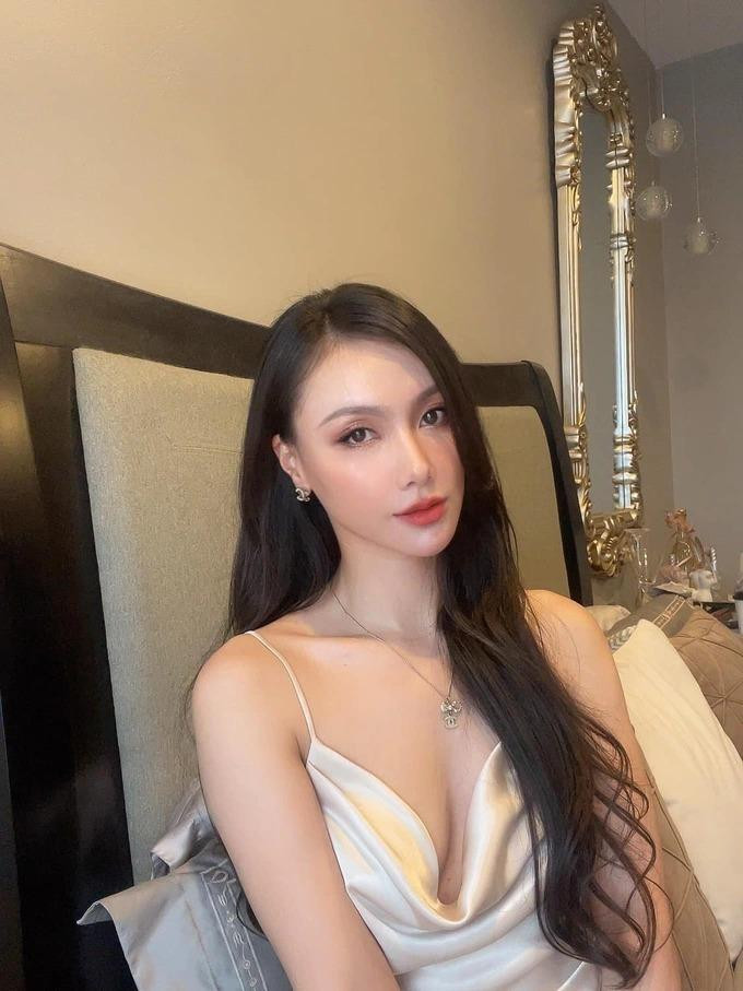 Ở tuổi 35, Minh Hà đang có một cuộc sống nhiều người mơ ước. Không chỉ xinh đẹp, thành công, giàu có, cô còn có lối sống rất tích cực, lạc quan, truyền cảm hứng cho nhiều người (Ảnh: Facebook nhân vật).