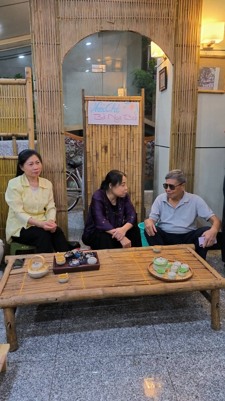 Quán nước chè Bà Nga béo.