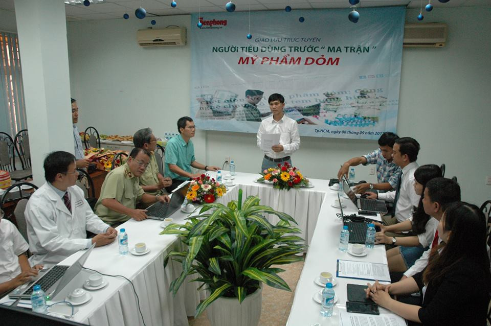 Giao lưu trực tuyến: Người tiêu dùng trước 'ma trận' mỹ phẩm dỏm ảnh 3