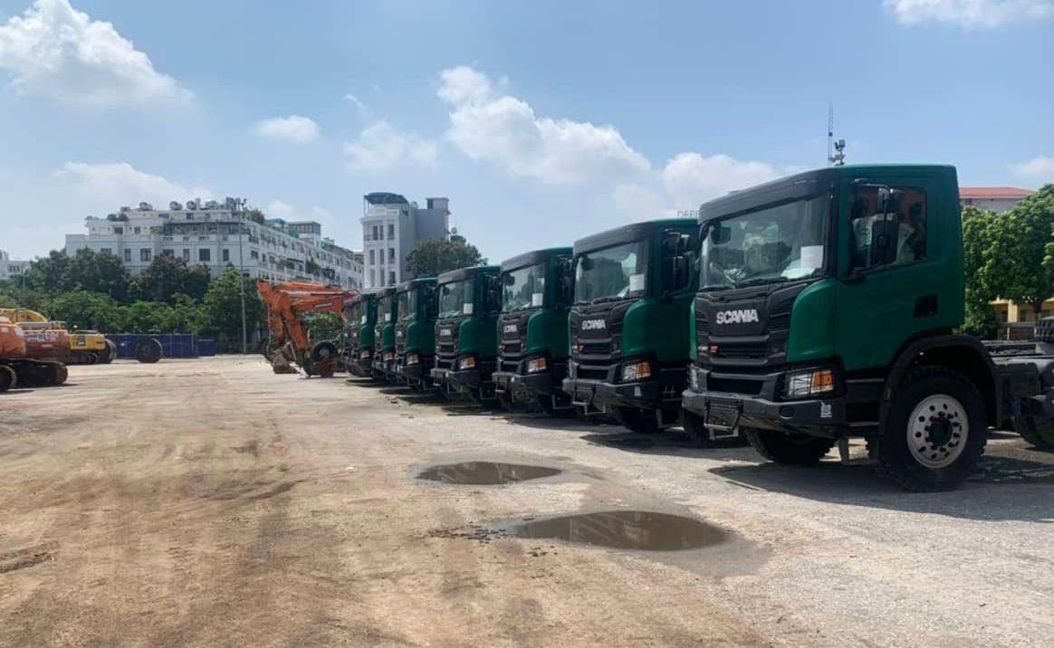 Lô xe nhãn hiệu SCANIA của V-ltasco phơi sương 2 năm chưa được đăng kiểm.