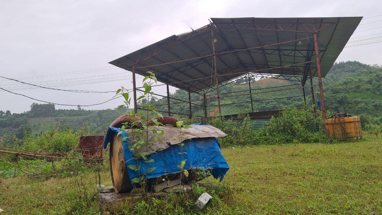 Hiện trạng khu đất có trữ lượng khoáng sản được giao cho Cty Lilama làm dự án. Hiện trạng khu đất có trữ lượng khoáng sản được giao cho Cty Lilama làm dự án.