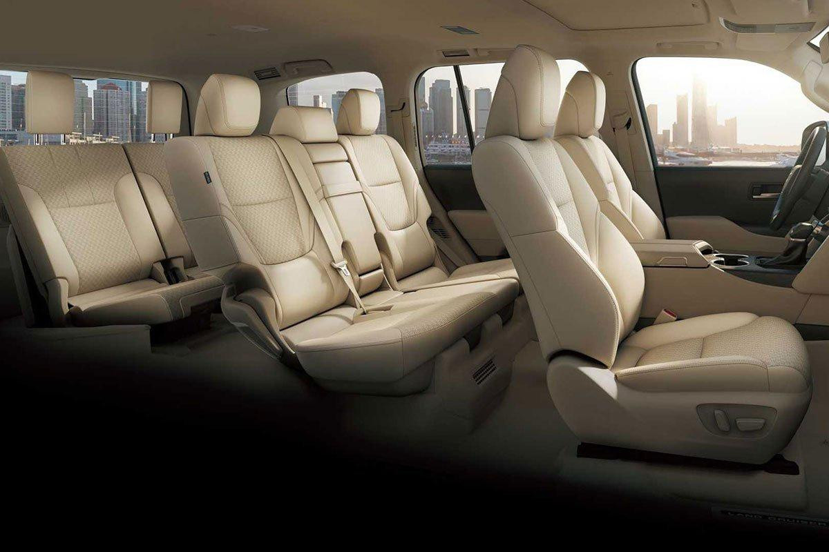 Bố trí ghế của Land Cruiser 2022.