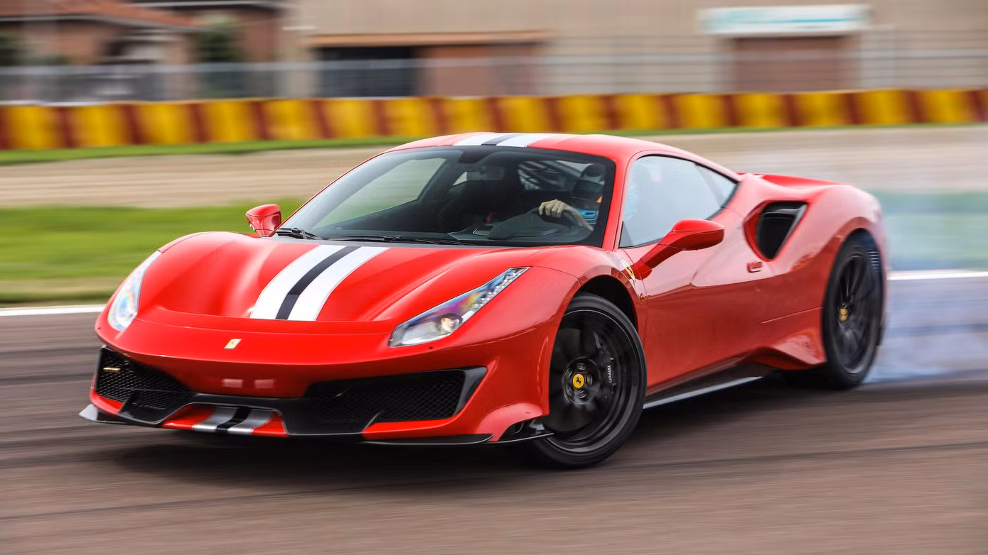 Ferrari 448 Pista. Ferrari 448 Pista.