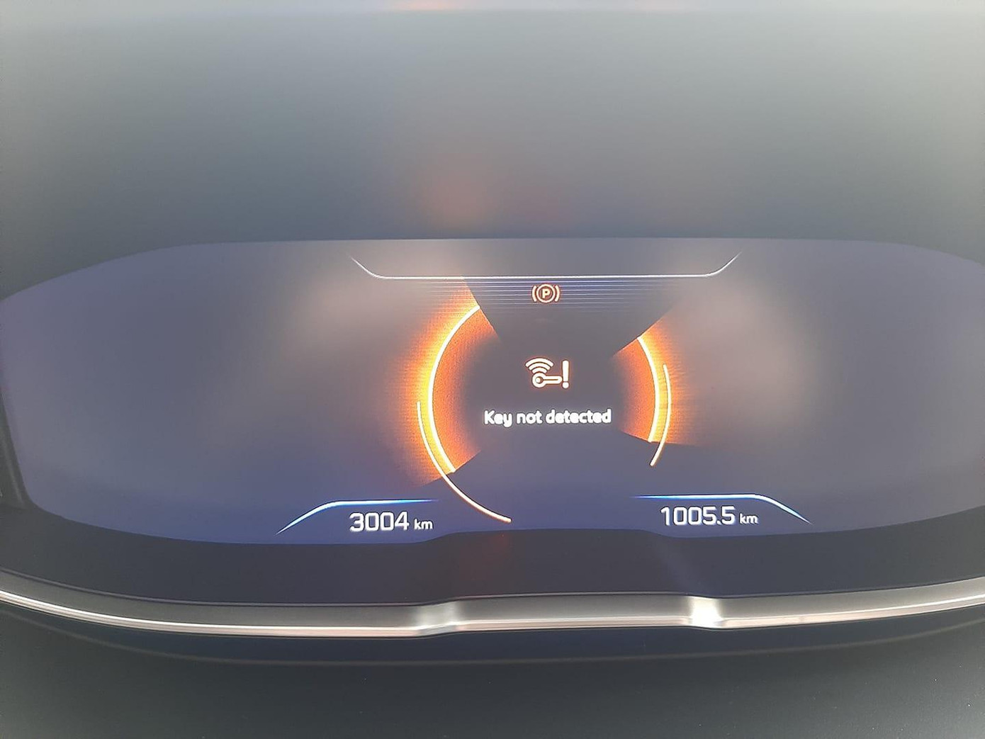 Một chủ xe Peugeot 3008 AL cho biết xe của anh vừa mua nhưng đã gặp tình trạng không nhận chìa khi xe đang di chuyển. Một chủ xe Peugeot 3008 AL cho biết xe của anh vừa mua nhưng đã gặp tình trạng không nhận chìa khi xe đang di chuyển.