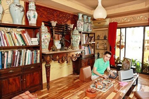 Tùng Lâm bị 'bóc mẽ' khoe nhà đi mượn. Tùng Lâm bị 'bóc mẽ' khoe nhà đi mượn