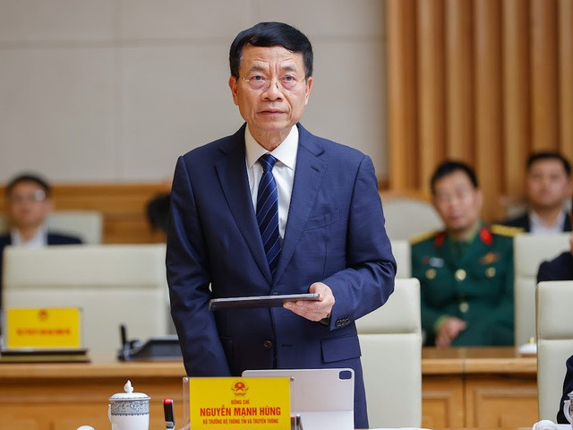 Bộ trưởng Bộ TT&TT Nguyễn Mạnh Hùng. Ảnh Nhật Bắc Bộ trưởng Bộ TT&TT Nguyễn Mạnh Hùng. Ảnh Nhật Bắc