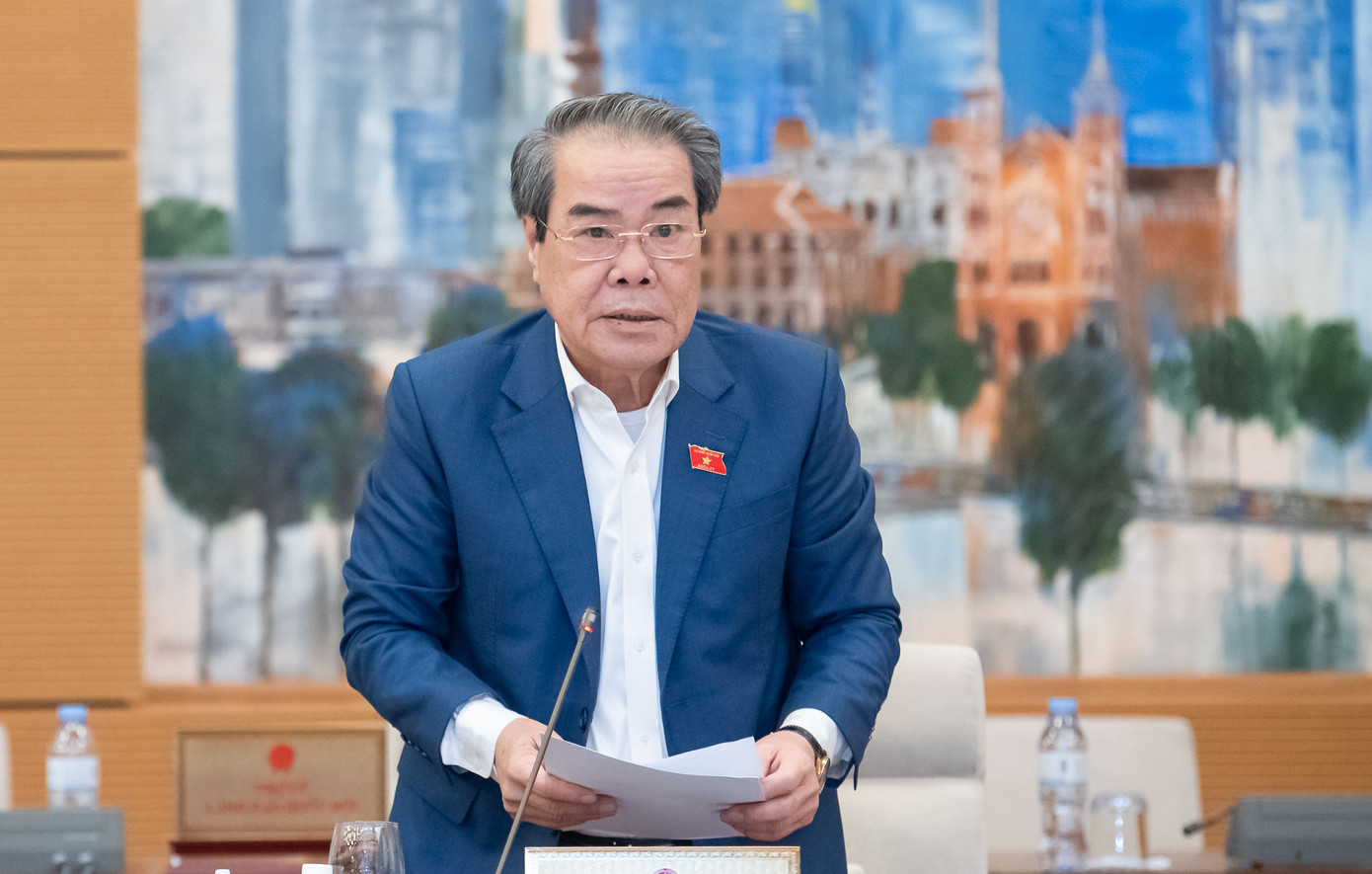 Trưởng Ban Dân nguyện Dương Thanh Bình. Trưởng Ban Dân nguyện Dương Thanh Bình.