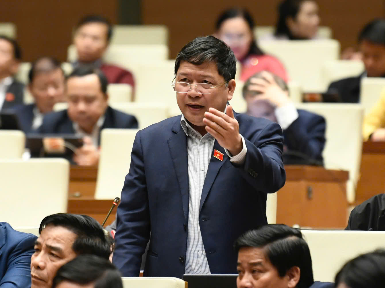 Đại biểu Tạ Văn Hạ (đoàn Quảng Nam). Ảnh: Như Ý Đại biểu Tạ Văn Hạ (đoàn Quảng Nam). Ảnh: Như Ý