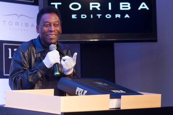 trong buổi ra mắt cuốn sách đặc biệt