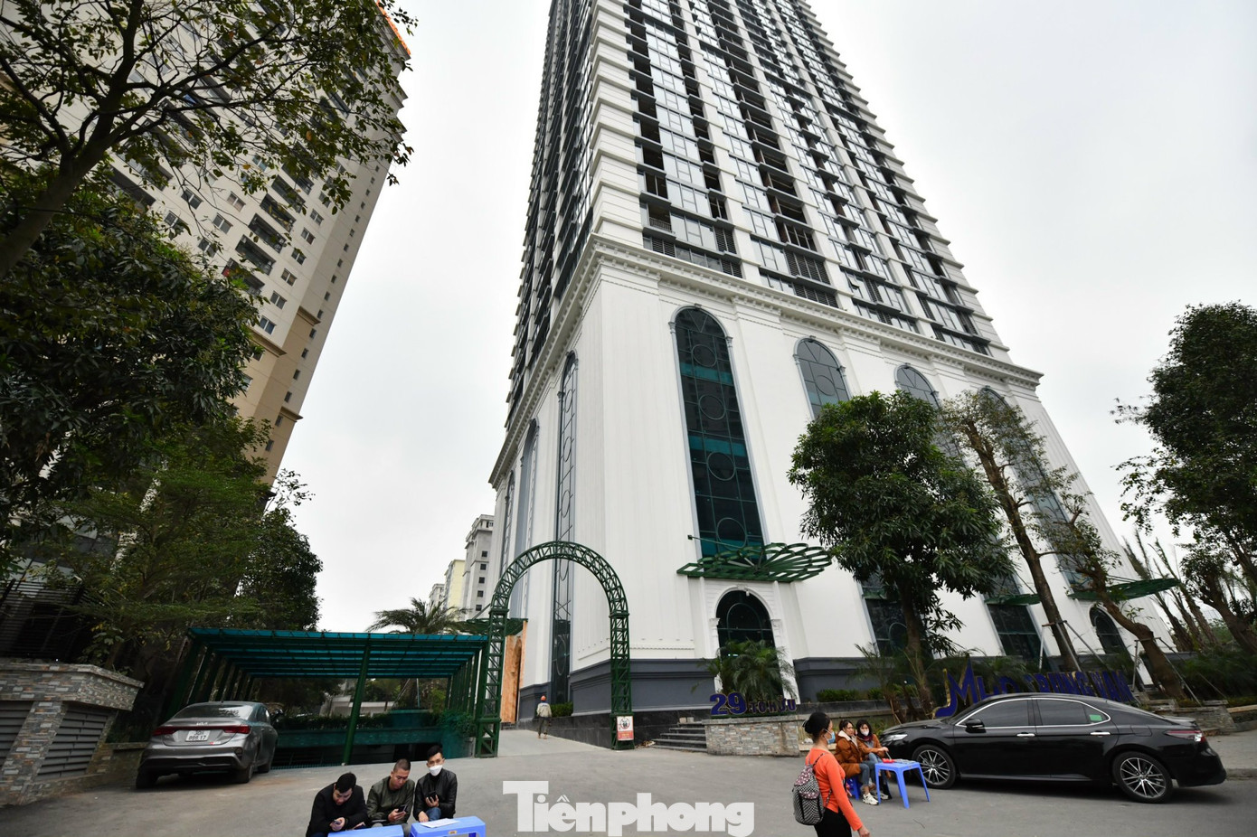 Giá chung cư có xu hướng giằng co, nơi giảm nhẹ, nơi lại nhích tăng (ảnh: Như Ý).