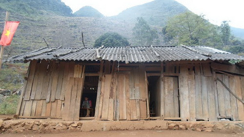 Lớp học ghép của thầy Thắng ở bản Phe Phà (Lũng Hồ, Yên Minh, Hà Giang)