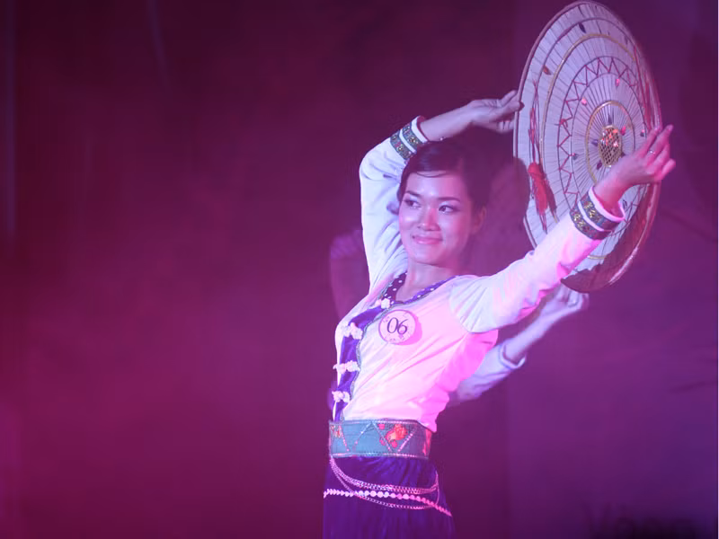 Nhẹ nhàng còn có 
