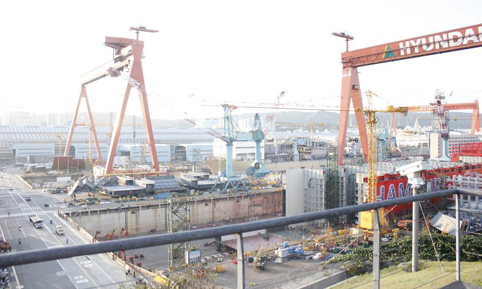 Toàn cảnh nhà máy đóng tàu lớn nhất thế giới của Hyundai. Toàn cảnh nhà máy đóng tàu lớn nhất thế giới của Hyundai