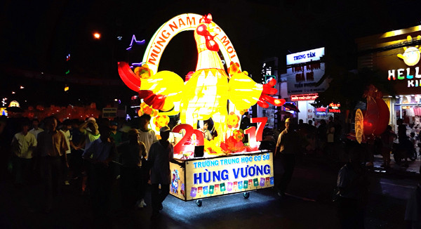 Bắt 22 đối tượng cướp giật tại lễ hội Trung thu ảnh 1