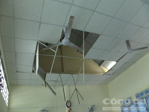 Trần phòng học đổ sụp khiến 9 học sinh nhập viện ảnh 3