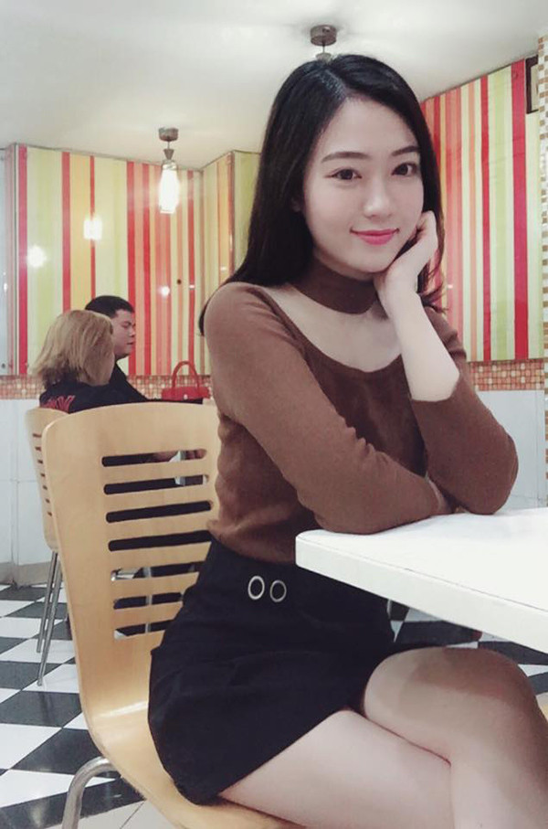 Nữ sinh Quảng Bình học giỏi, xinh đẹp khiến bao chàng trai ngẩn ngơ ảnh 2