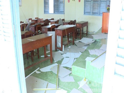 Trần phòng học đổ sụp khiến 9 học sinh nhập viện ảnh 2