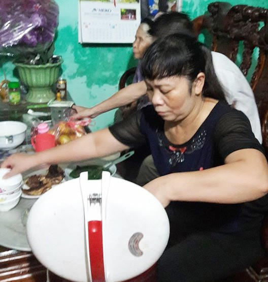 Bí quyết của vợ chồng Hà Nội thu nhập 13 triệu/tháng, nuôi 4 người lớn vẫn tiết kiệm được 5 triệu ảnh 2