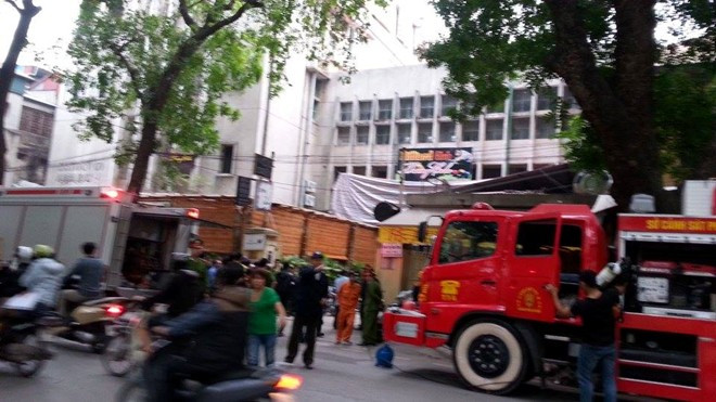 Nguyên nhân ban đầu được cho là trong quá trình hàn xì, lửa đã bén vào đồ xốp