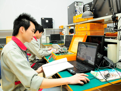 Học viên trường nghề tại Hà Nội. Ảnh: Hà Đình Thủy. Học viên trường nghề tại Hà Nội. Ảnh: Hà Đình Thủy