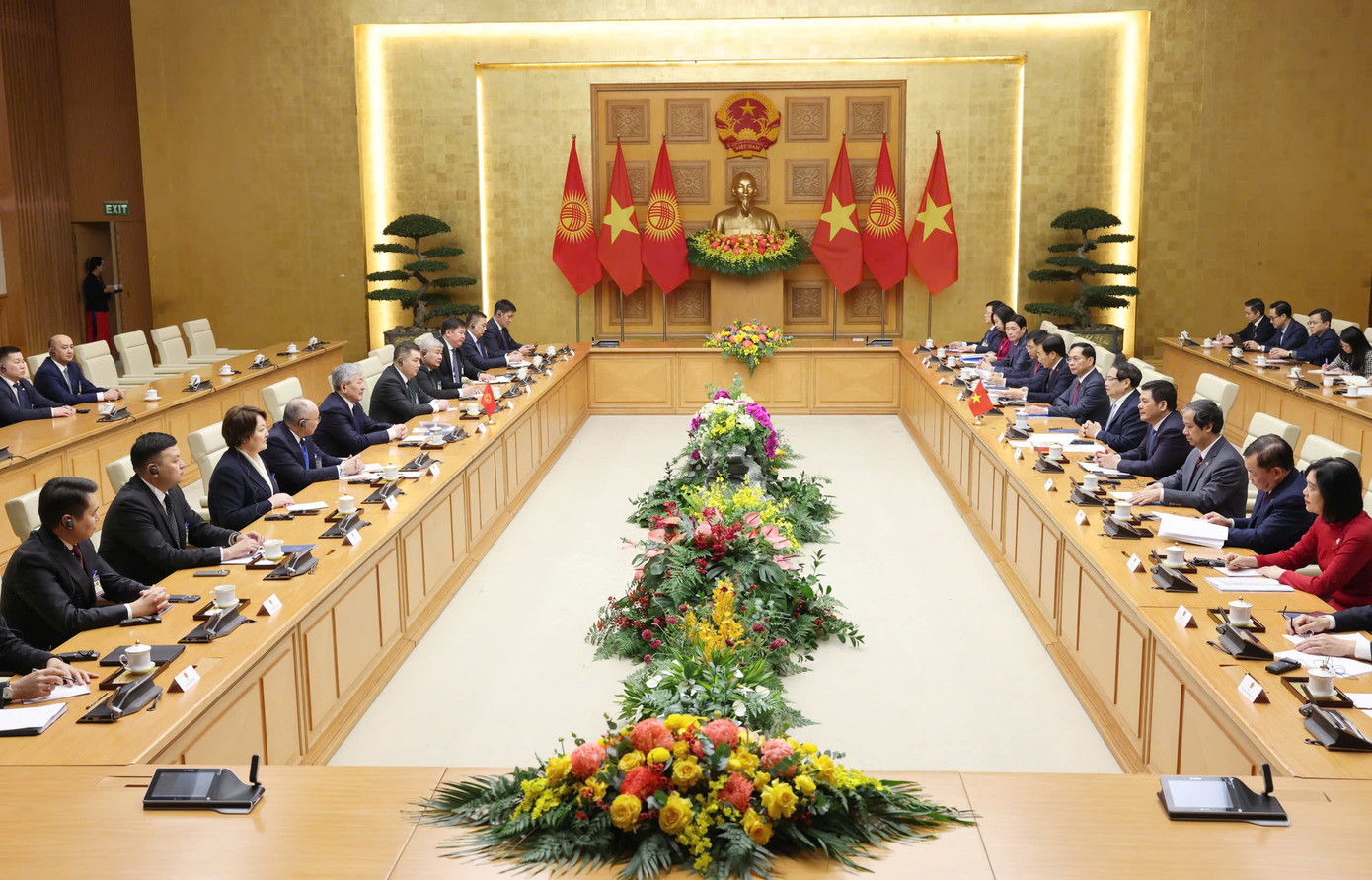 Cuộc hội đàm giữa hai Chính phủ Việt Nam – Kyrgyzstan ngày 6/3. (Ảnh: Đoàn Bắc) Cuộc hội đàm giữa hai Chính phủ Việt Nam – Kyrgyzstan ngày 6/3. (Ảnh: Đoàn Bắc)