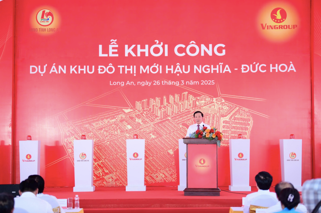 Ông Nguyễn Văn Út, Chủ tịch UBND tỉnh Long An đánh giá sự kiện khởi công Khu đô thị mới Hậu Nghĩa - Đức Hòa là bước chuyển mình rất đặc biệt của địa phương