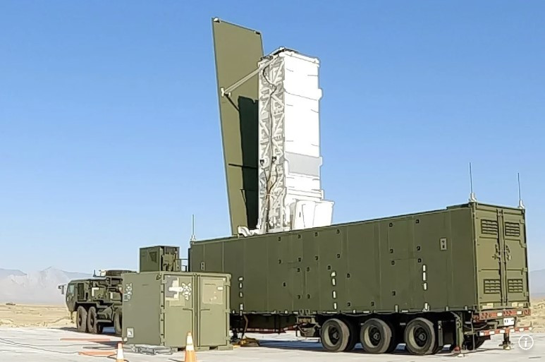 Một hệ thống tên lửa Typhon do Mỹ sản xuất. Một hệ thống tên lửa Typhon do Mỹ sản xuất.